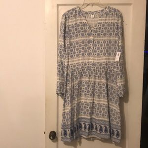 Long sleeve light dress